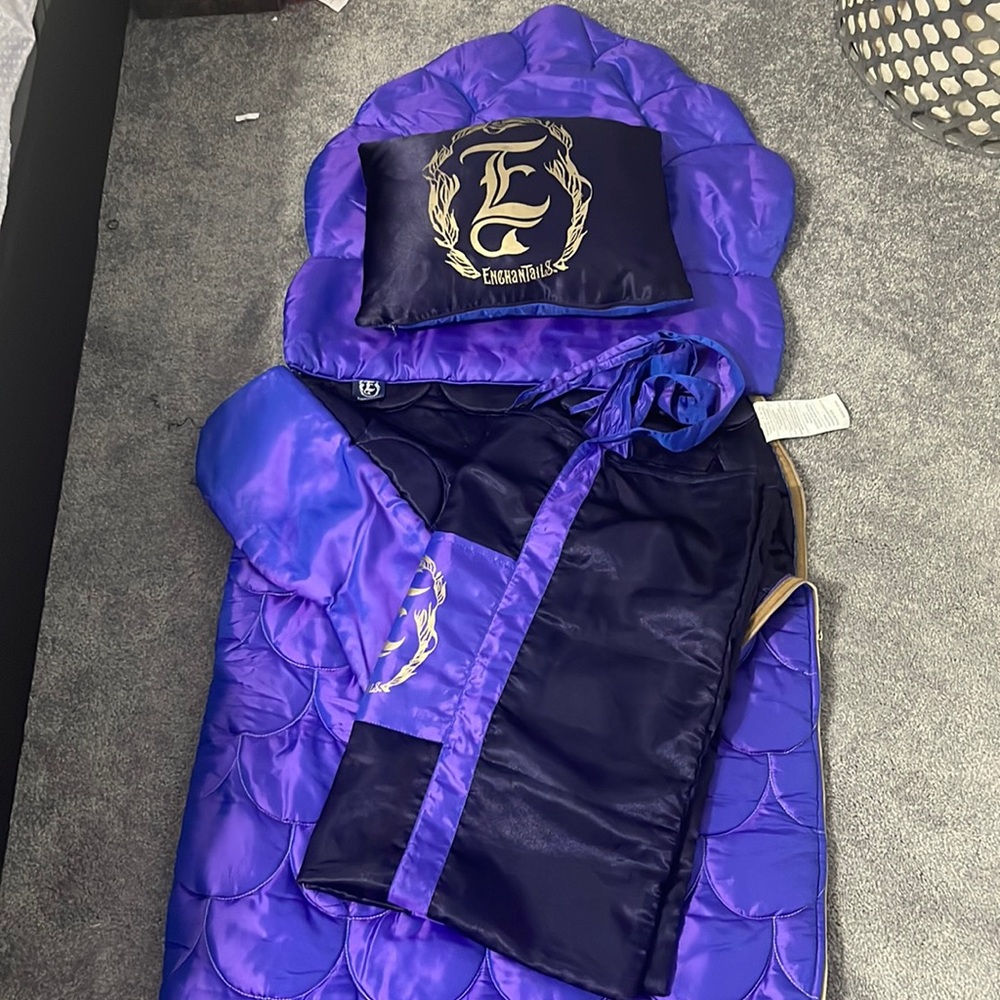 Girls Enchantails sleeping bag